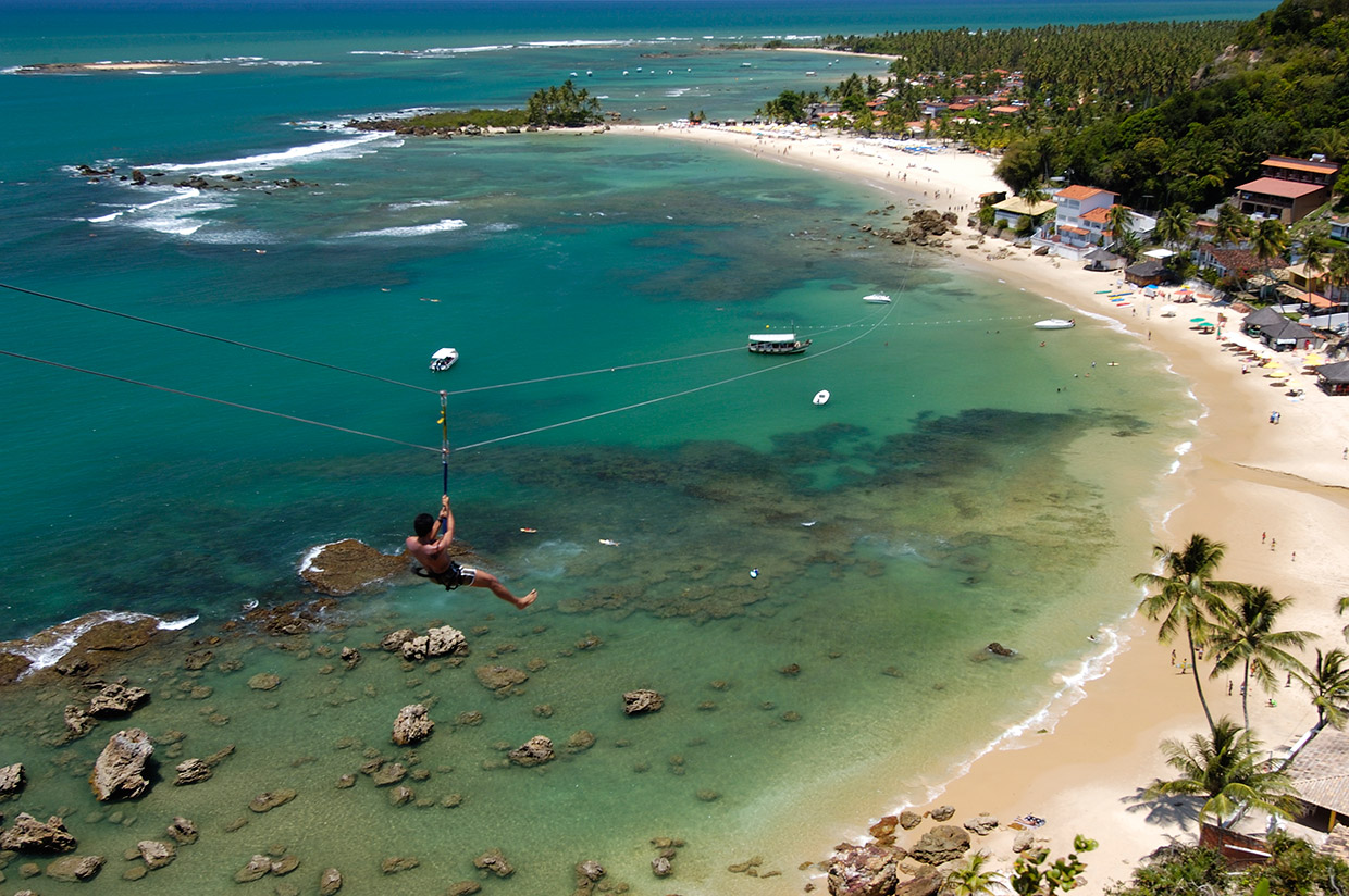 avec une agence francophone île de Boipeba